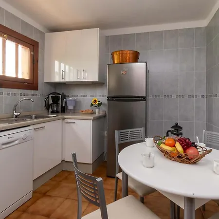 Villa Parque Santiago Iii 235 - Four Bed *