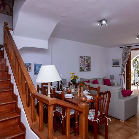 Parque Santiago Iii 235 - Four Bed Villa