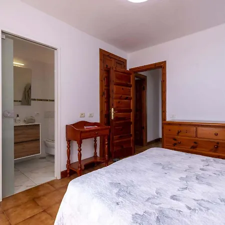 Parque Santiago Iii 235 - Four Bed Villa Playa de las Americas (Tenerife)